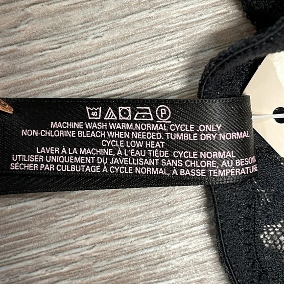 NWT Victoria’s Secret Low Rise Hiphugger Cotton Panty Ruched Lace Back Black S - Picture 11 of 13